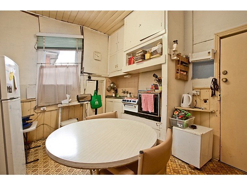 2 Fallon Street, Brunswick VIC 3056