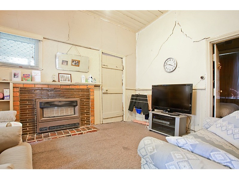 2 Fallon Street, Brunswick VIC 3056