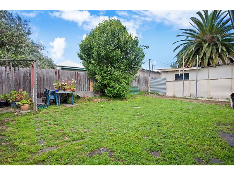 2 Fallon Street, Brunswick VIC 3056