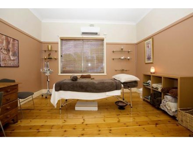 18 Langs Road, Ascot Vale VIC 3032