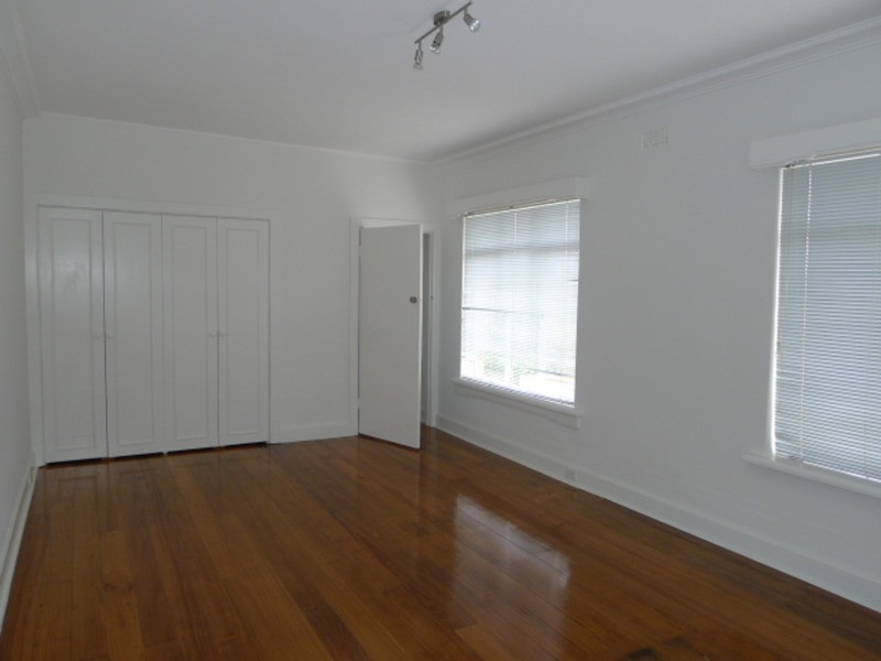 42B Outlook Drive, Camberwell VIC 3124