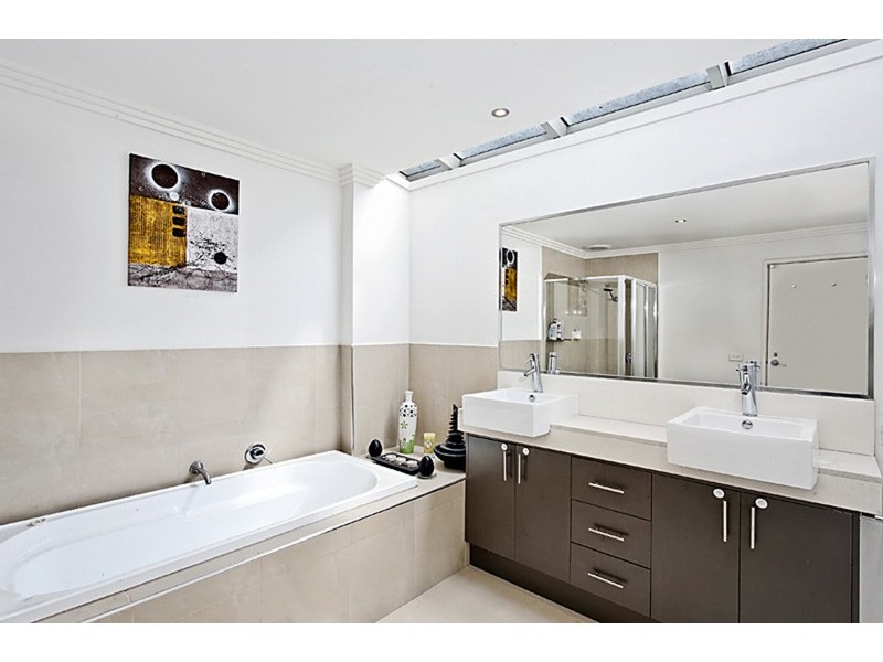 1/125 Stanley Street, West Melbourne VIC 3003