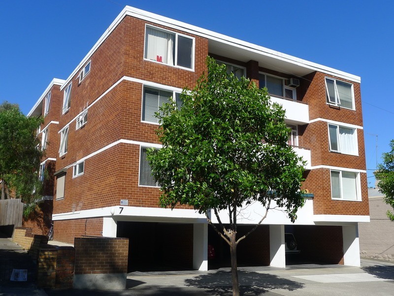 12/7 Curran  Street, North Melbourne VIC 3051