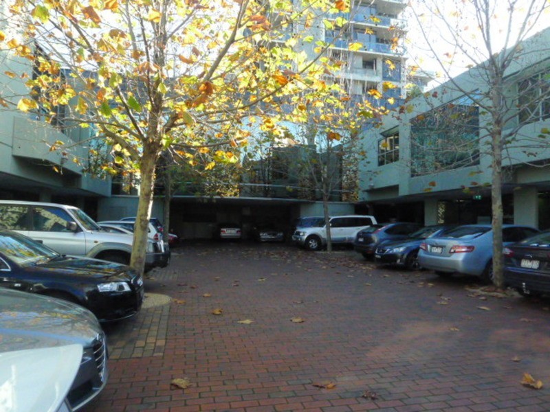 3/233 Cardigan Street, Carlton VIC 3053