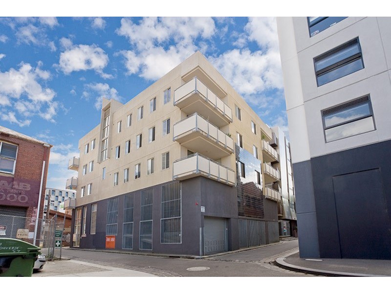 32/16-18 Barkly Place, Carlton VIC 3053