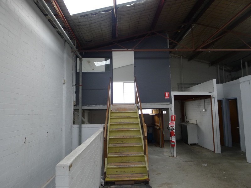 Front/109 Dryburgh Street, North Melbourne VIC 3051