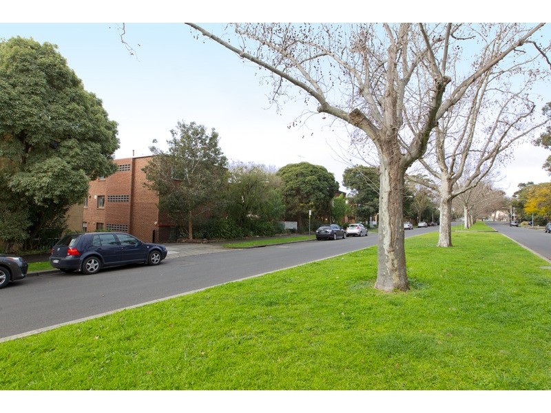 15/80 O’Shanassy  Street, North Melbourne VIC 3051