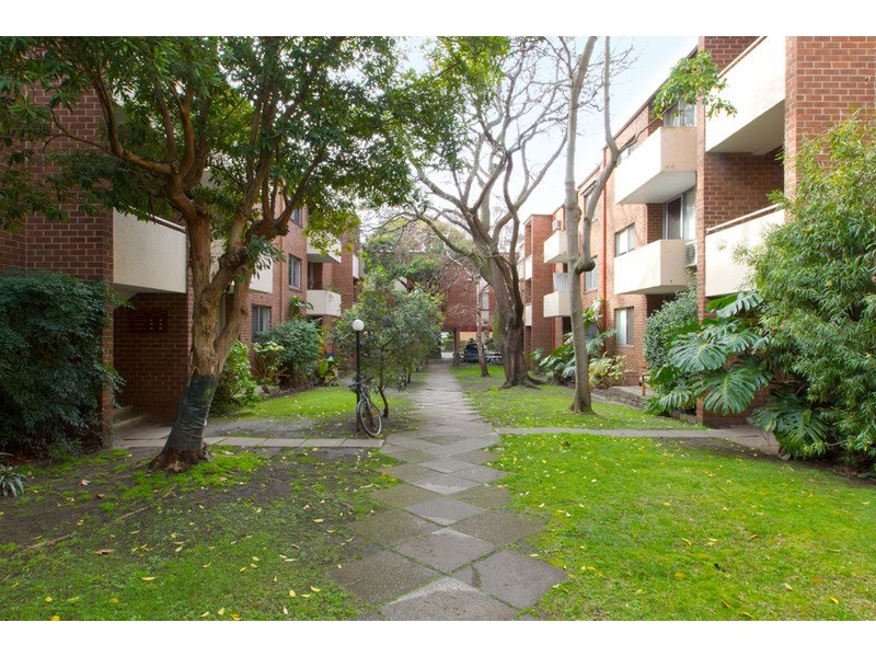 8/80 O’Shanassy Street, North Melbourne VIC 3051