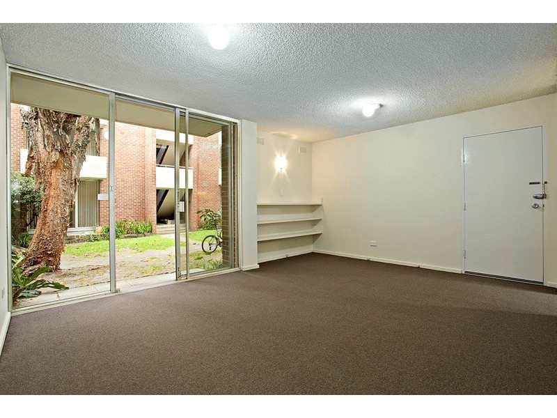 8/80 O’Shanassy Street, North Melbourne VIC 3051
