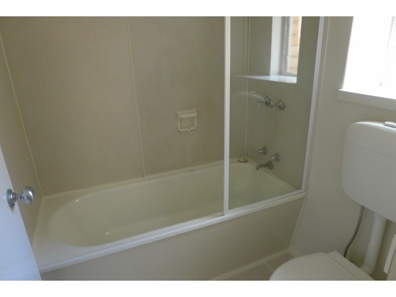 C1-5/73 O’Shanassy Street, North Melbourne VIC 3051