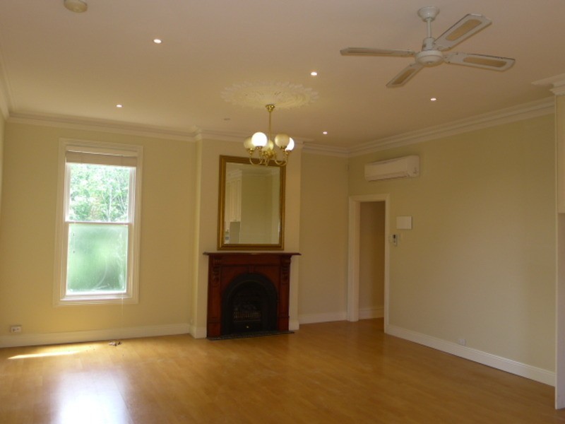 2/145 Errol Street, North Melbourne VIC 3051