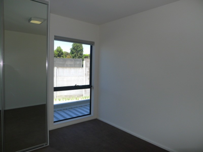 9/88 Cade Way, Parkville VIC 3052