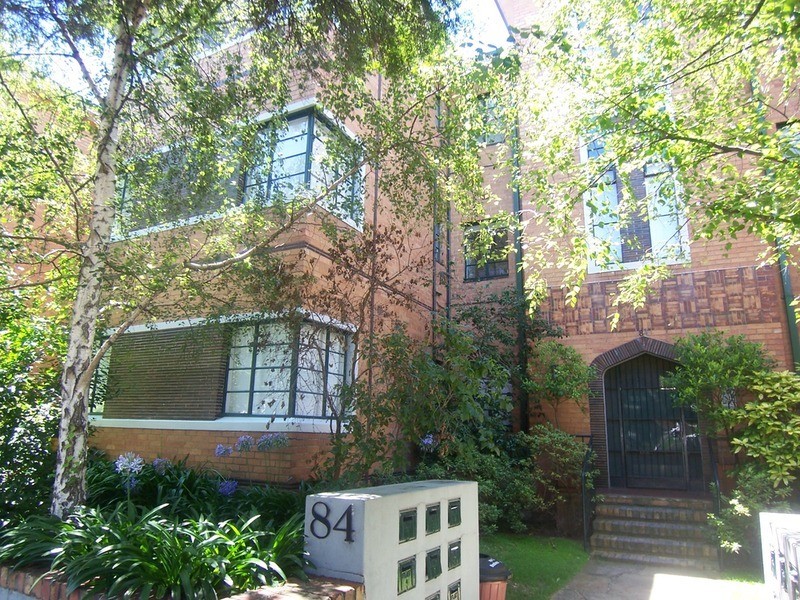 11/84 Grey Street, East Melbourne VIC 3002