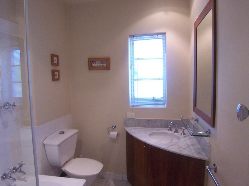 11/84 Grey Street, East Melbourne VIC 3002