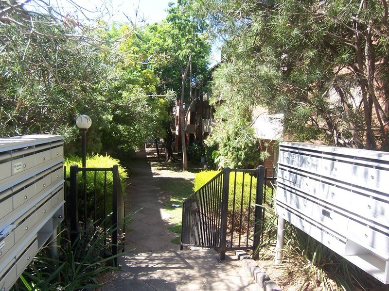 18/80 O’Shanassy Street, North Melbourne VIC 3051