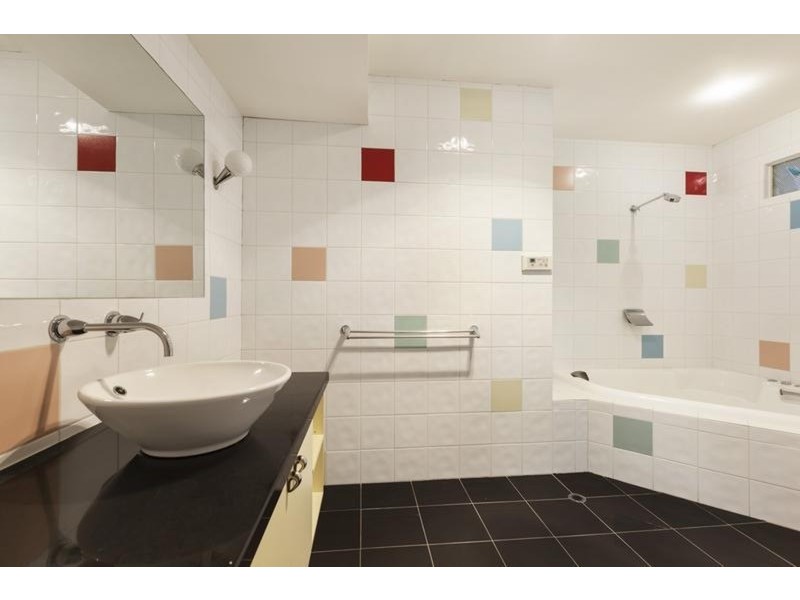 10/561 Spencer Street, West Melbourne VIC 3003