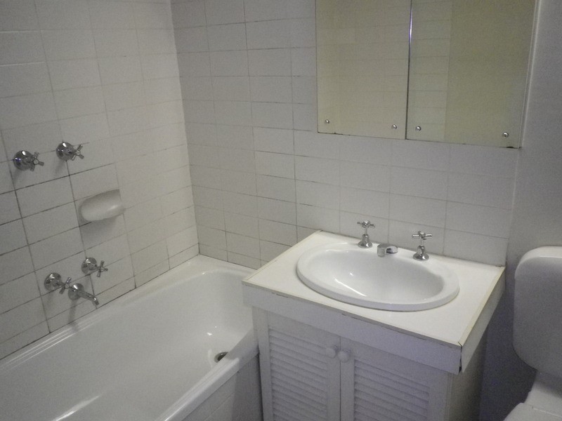 A10/335 Abbotsford  Street, North Melbourne VIC 3051