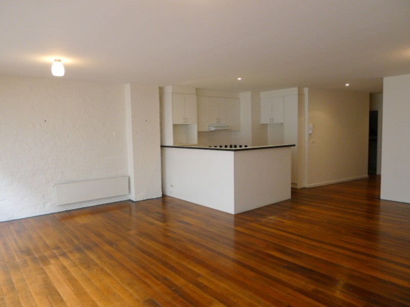 11/14 Lancashire Lane, North Melbourne VIC 3051