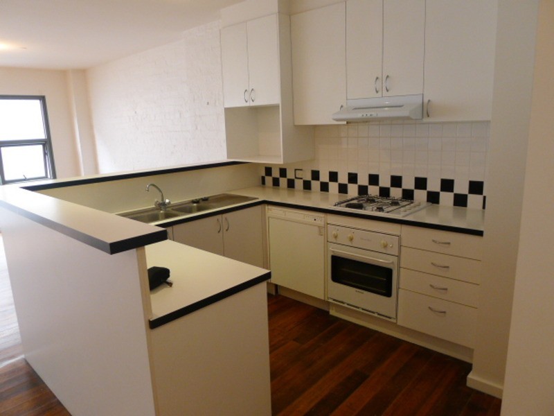 11/14 Lancashire Lane, North Melbourne VIC 3051