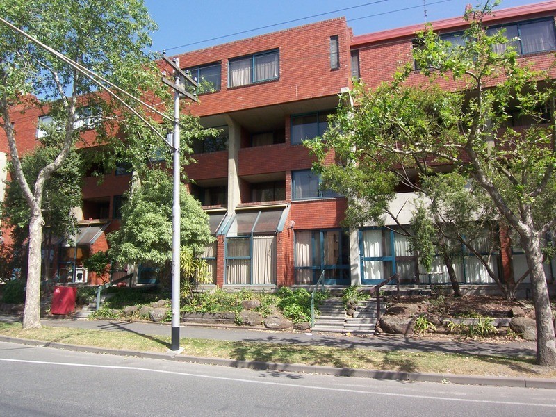 A10/335 Abbotsford  Street, North Melbourne VIC 3051