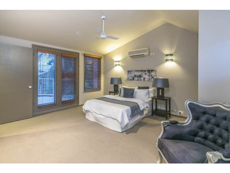 237 Errol  Street, North Melbourne VIC 3051