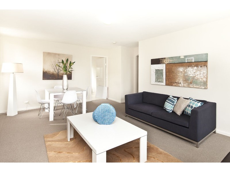 2/24 Middle Street, Ascot Vale VIC 3032