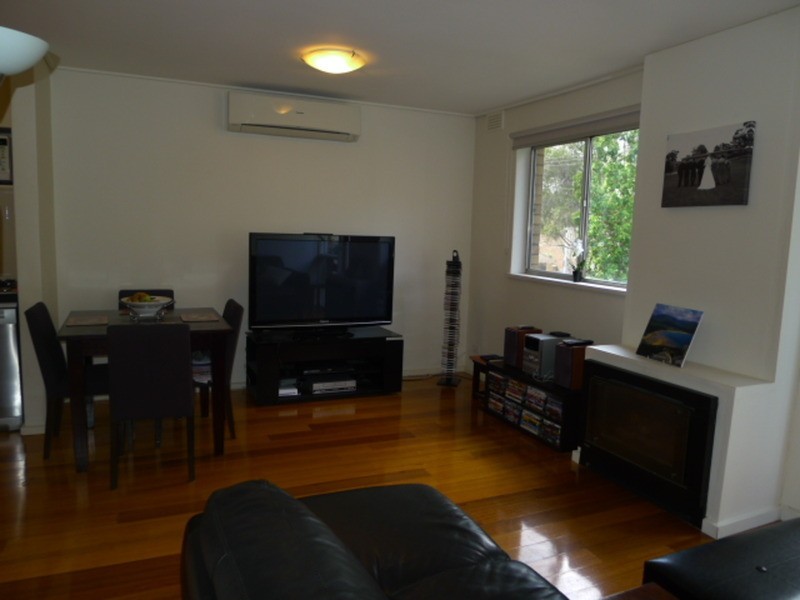 9/147 Curzon Street, North Melbourne VIC 3051