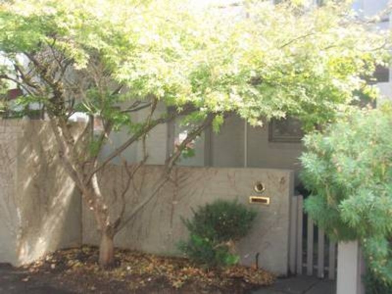 16 O’Shanassy Street, North Melbourne VIC 3051