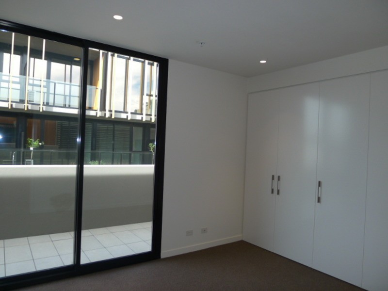 303/87 Roden Street, West Melbourne VIC 3003