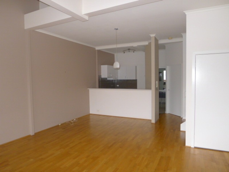 24 Mansion House Lane, West Melbourne VIC 3003