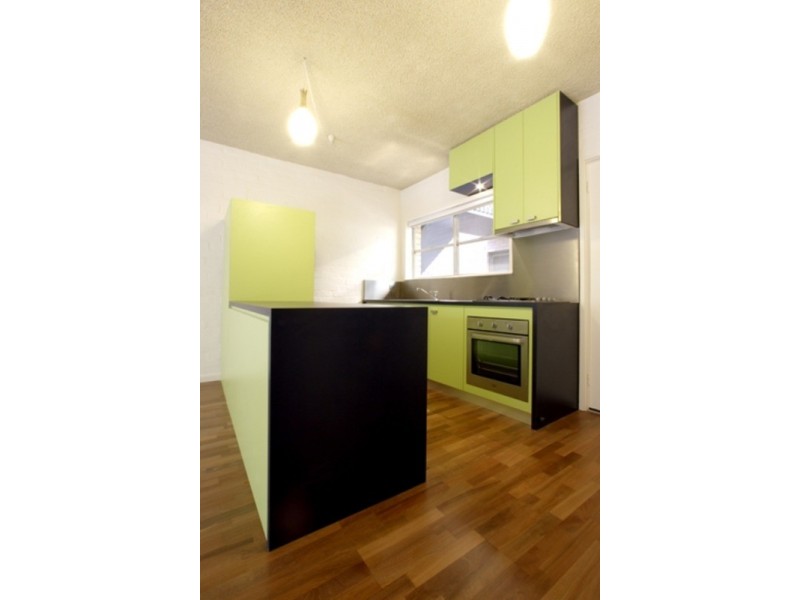 16/57 O’Shanassy Street, North Melbourne VIC 3051