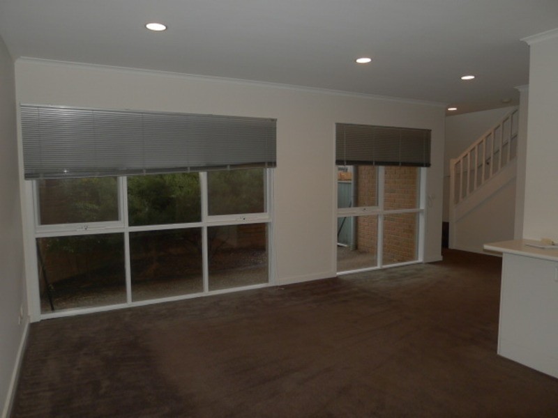 3/248 Dandenong Road, St Kilda East VIC 3183