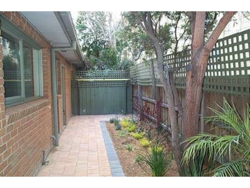 3/248 Dandenong Road, St Kilda East VIC 3183