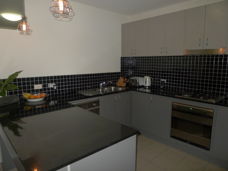 11/2A Baillie Street, North Melbourne VIC 3051