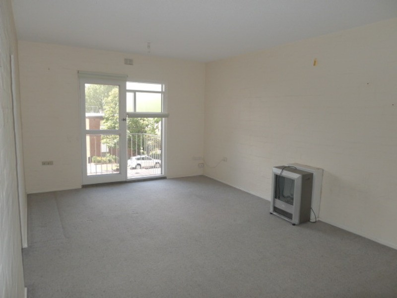 E1-6/89 O’Shanassy Street, North Melbourne VIC 3051