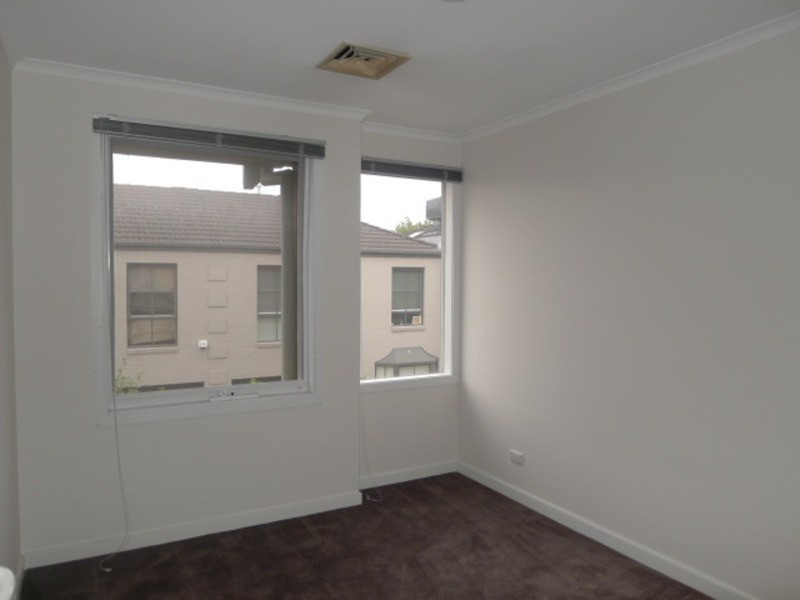 3/248 Dandenong Road, St Kilda East VIC 3183