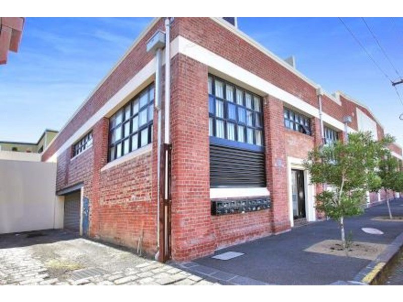 19/24 Ireland  Street, West Melbourne VIC 3003