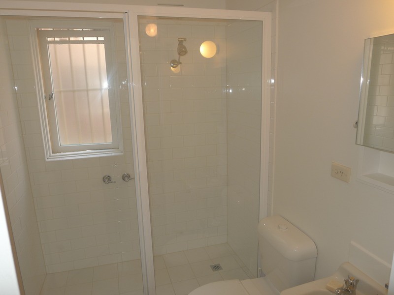 10/302 Abbotsford  Street, North Melbourne VIC 3051