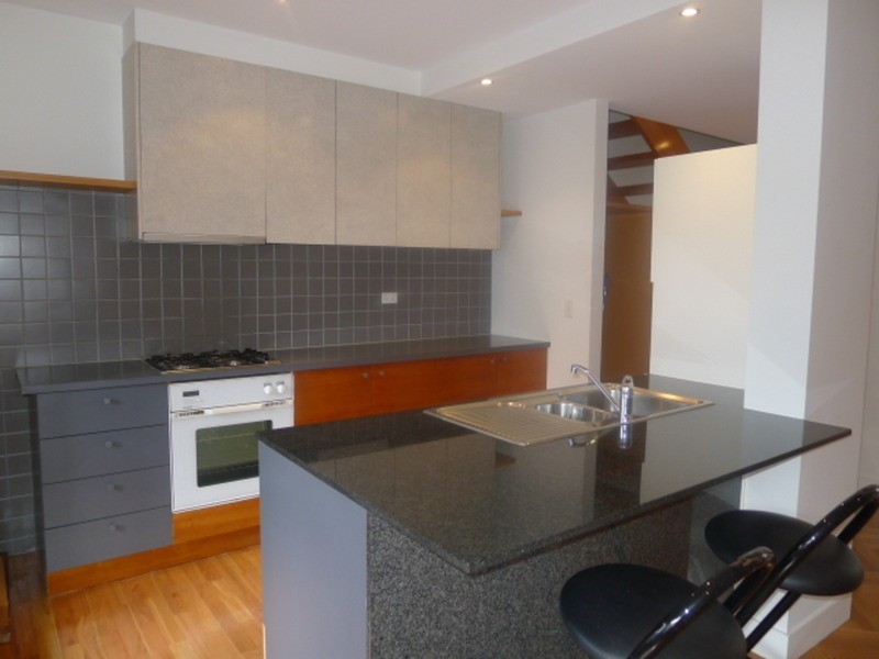 16 Little Elgin Street, Carlton VIC 3053