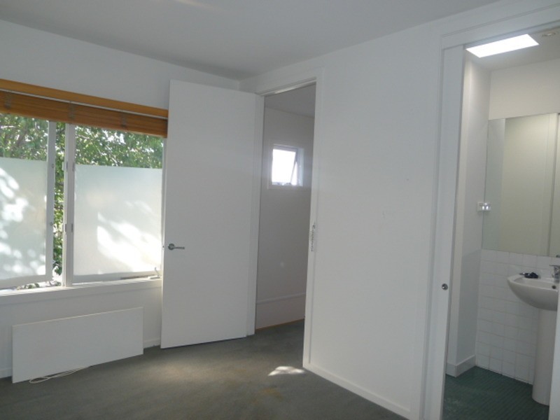 3/11 Austin  Place, West Melbourne VIC 3003