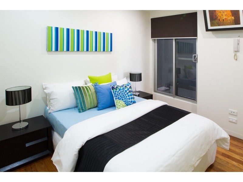 2/63 Rosslyn Street, West Melbourne VIC 3003