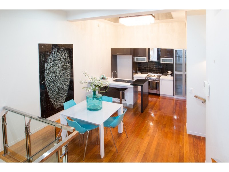 2/63 Rosslyn Street, West Melbourne VIC 3003