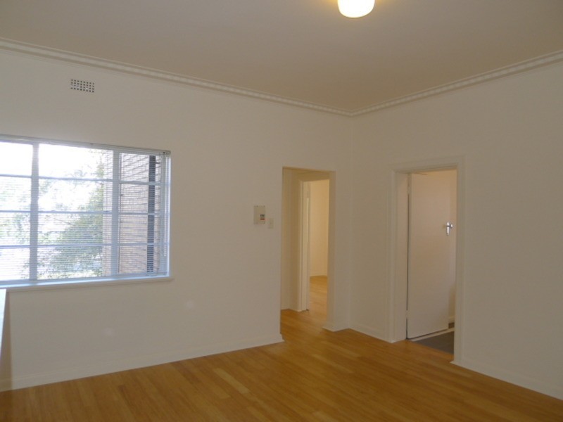 11/84 Grey Street, East Melbourne VIC 3002