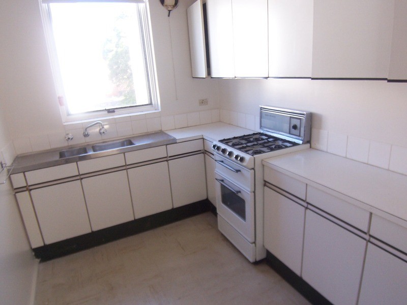 8/678 Lygon Street, Carlton North VIC 3054