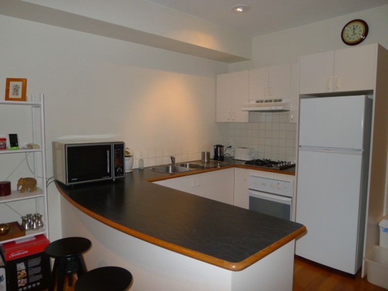 2/14 Melrose Street, North Melbourne VIC 3051