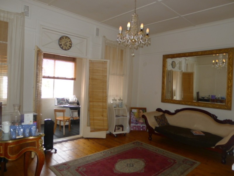 353 Bay Street, Brighton VIC 3186