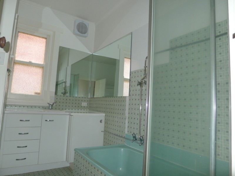 4/18 St Georges Road, Elsternwick VIC 3185