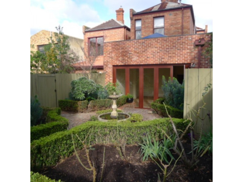 32 Chapman Street, North Melbourne VIC 3051