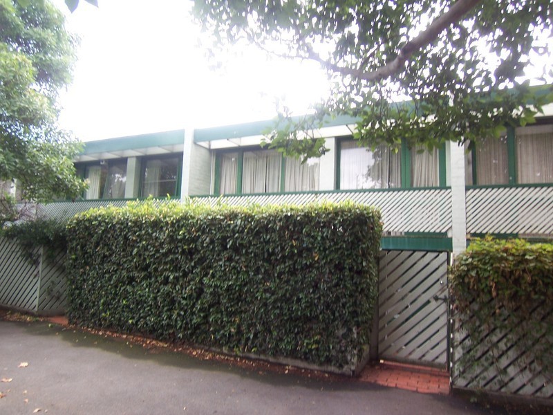 26 O’Shanassy Street, North Melbourne VIC 3051