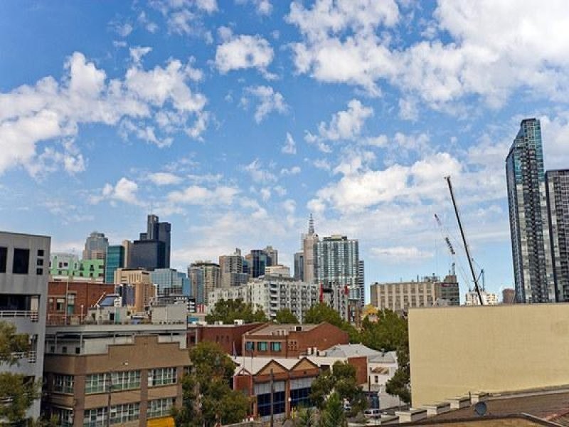 32/16-18 Barkly  Place, Carlton VIC 3053